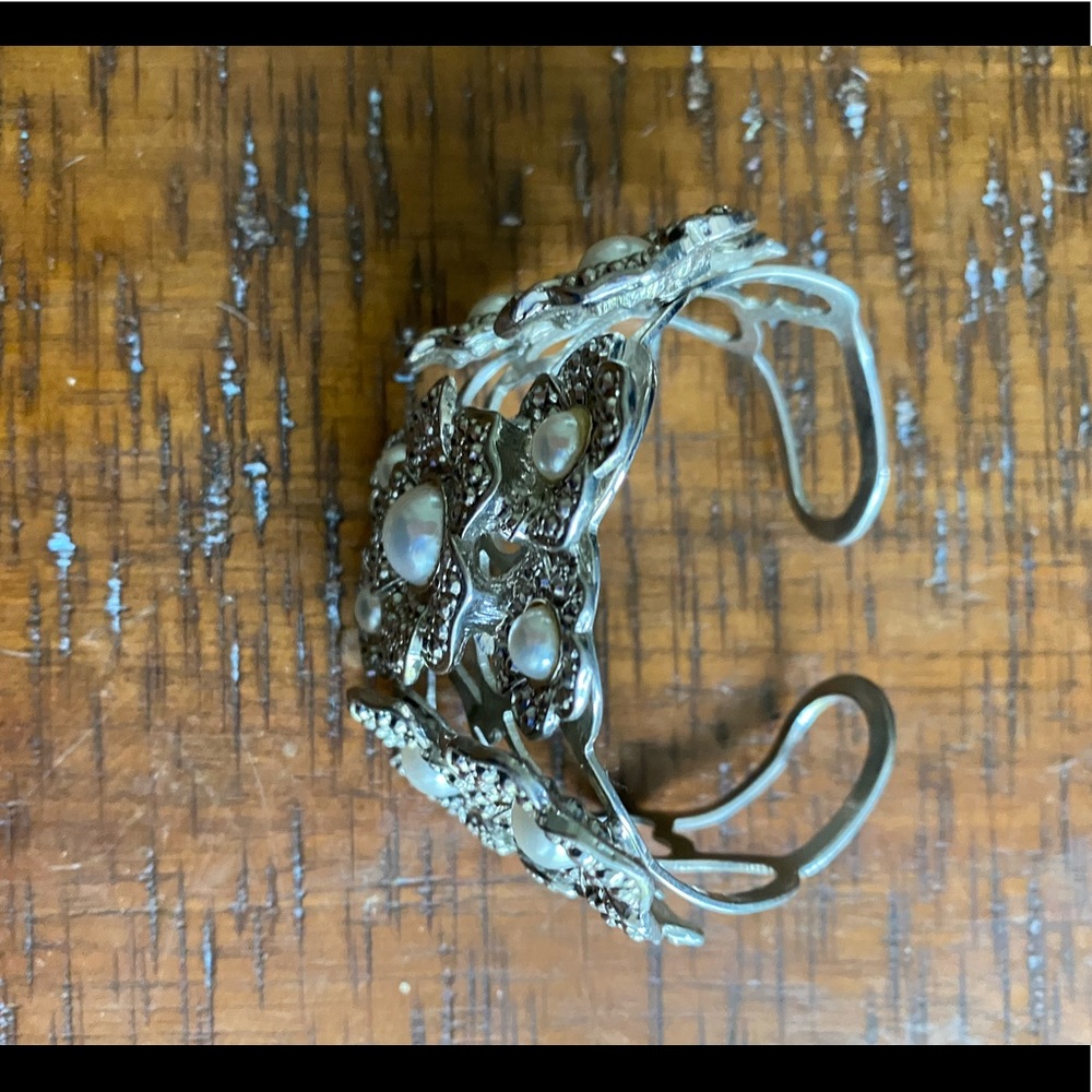 Cuff bracelet